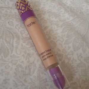 Tarte Shape Tape Glow Wand Concealer